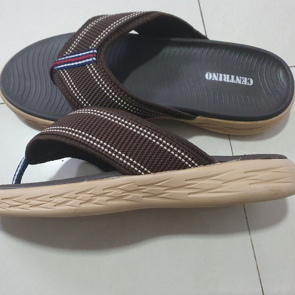 BRAND NEW CENTRINO SLIPPERS FIX PRICE 🙏🏻🙏🏻🙏🏻 - Picture 7 of 9